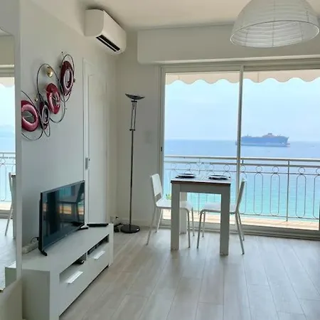 아파트 Studio Les Pieds Dans L'eau *