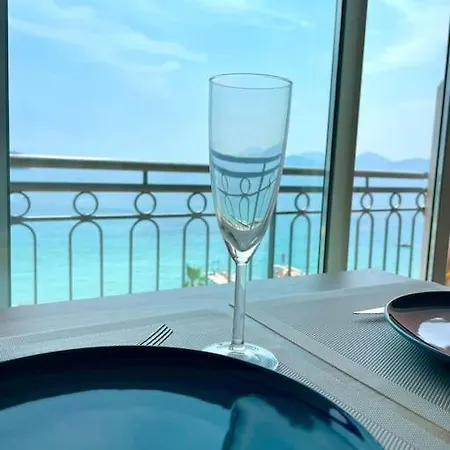 Studio Les Pieds Dans L'eau 公寓