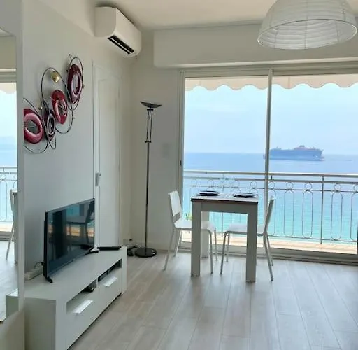 아파트 Studio Les Pieds Dans L'eau *