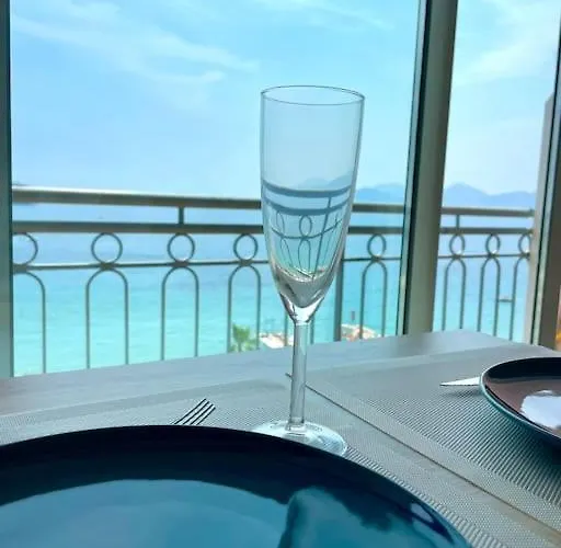 Studio Les Pieds Dans L'eau 아파트